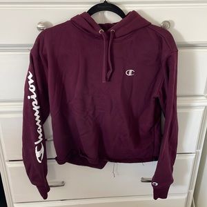 Maroon cropped champion hoodie